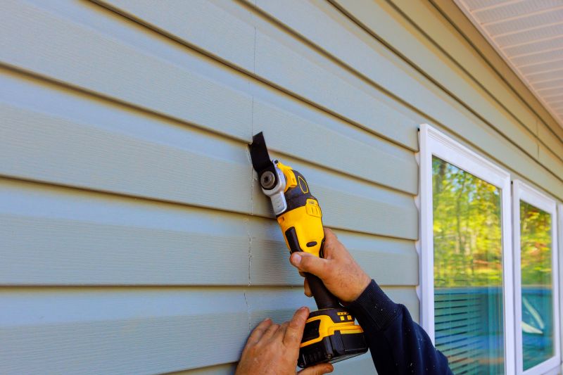 Vinyl Siding Repair - Professional Service - Image 2